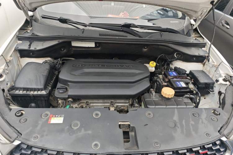 Used Baojun 510 2019 1.5L Automatic Enjoyment Model China V Emission Standard Engine Bay