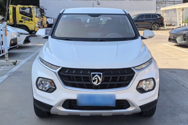Used Baojun 510 2019 1.5L CVT Enjoyment Model China VI Emission Standard Exterior 1