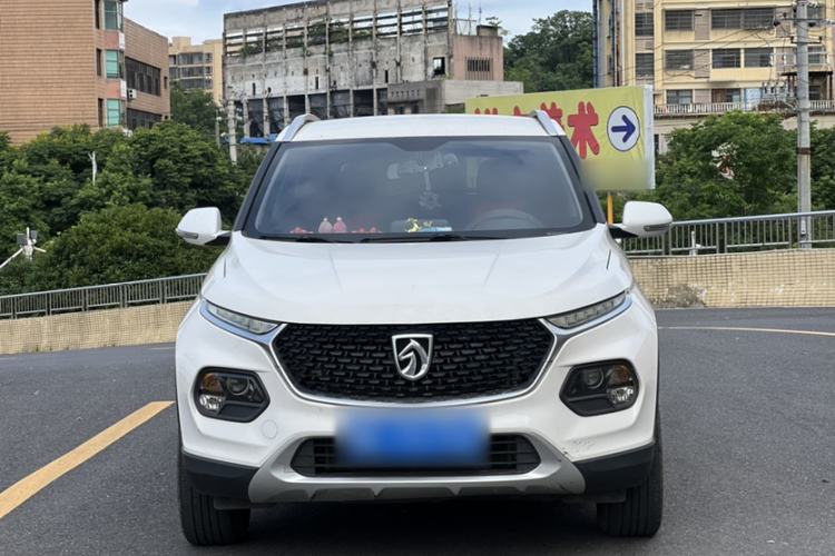 Used Baojun 510 2019 1.5L Manual Enjoyment Model 77kW China VI Emission Standard Exterior 1