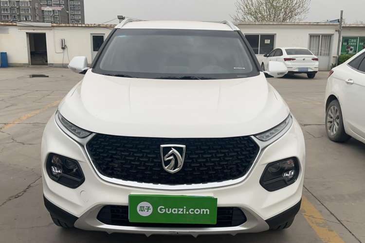 Used Baojun 510 2019 1.5L CVT Enjoyment Model China VI Emission Standard Exterior 1