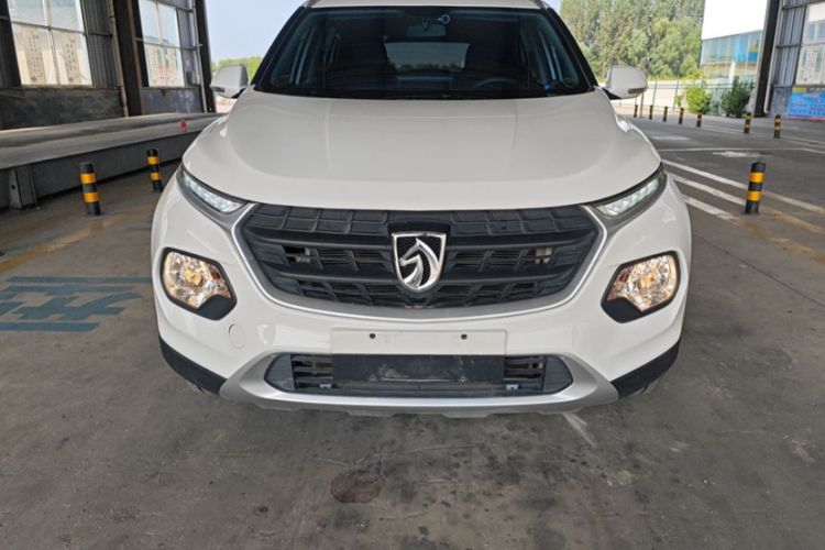 Used Baojun 510 2019 1.5L Manual Jingxiang Model 77kW China VI Emission Standard Exterior 1