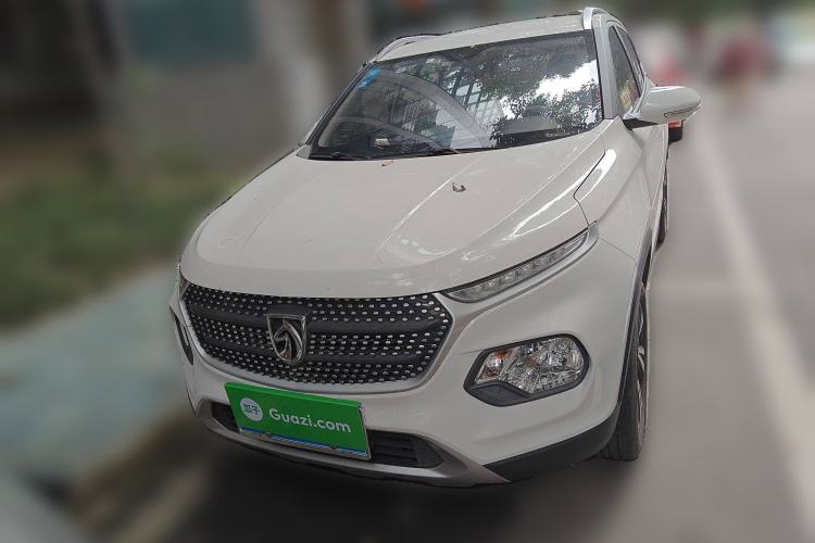 Used Baojun 510 2019 1.5L Manual Jingxiang Model 77kW China VI Emission Standard Exterior 1