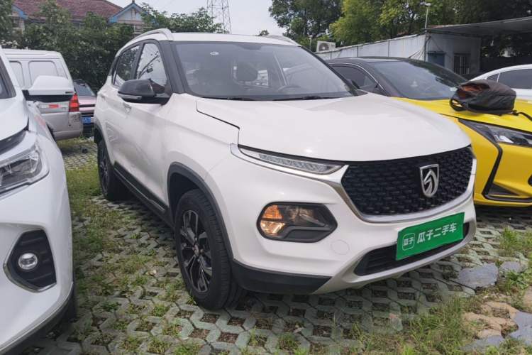 Used Baojun 510 2019 1.5L CVT Enjoyment Model China VI Emission Standard Exterior 1