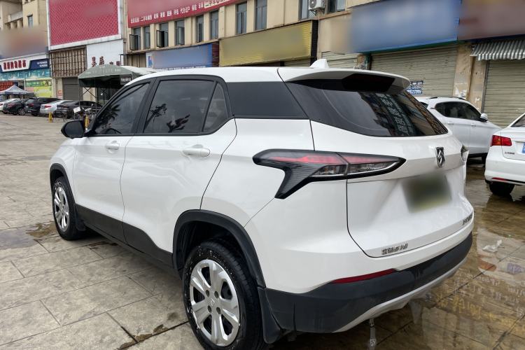 Used Baojun 510 2019 1.5L Manual Jingxiang Model 77kW China VI Emission Standard Exterior 3
