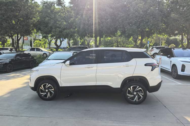 Used Baojun 510 2019 1.5L CVT Enjoyment Model China VI Emission Standard Exterior 3