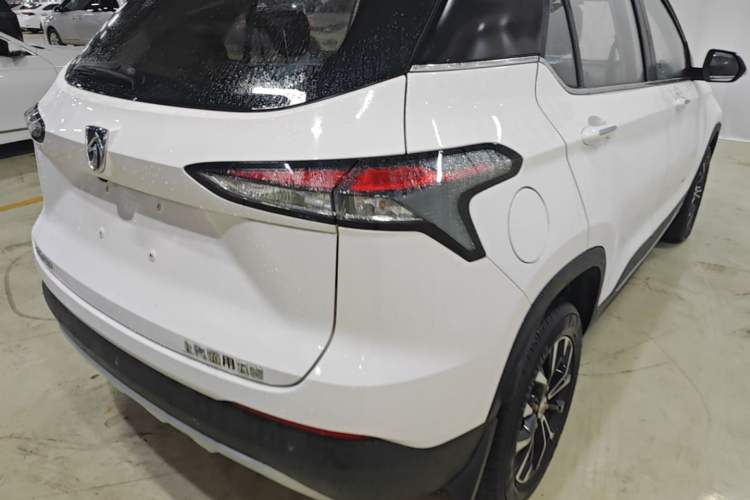 Used Baojun 510 2019 1.5L Automatic Premium Version National V Exterior 3