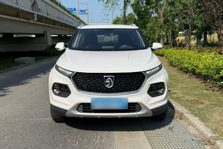 Used Baojun 510 2019 1.5L CVT Enjoyment Model China VI Emission Standard Exterior 3