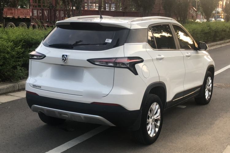 Used Baojun 510 2019 1.5L Manual Enjoyment Model 77kW China VI Emission Standard Exterior 4