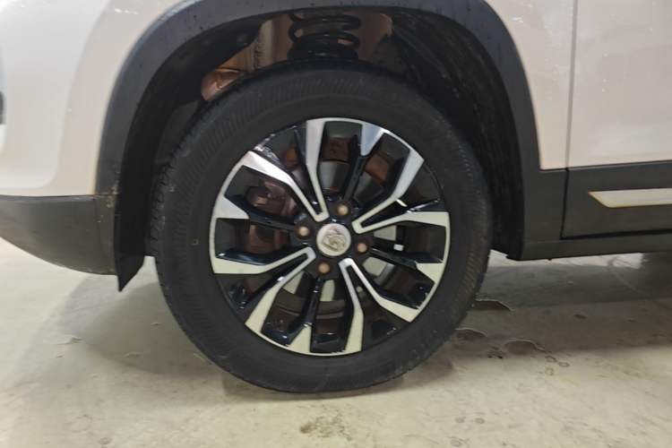 Used Baojun 510 2019 1.5L Automatic Premium Version National V Exterior 4