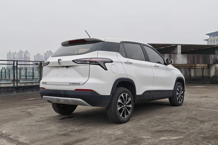 Used Baojun 510 2019 1.5L CVT Enjoyment Model China VI Emission Standard Exterior 4