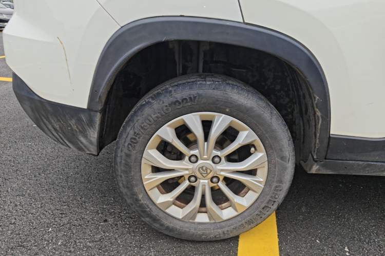 Used Baojun 510 2019 1.5L Manual Enjoyment Model 77kW China VI Emission Standard Exterior 5
