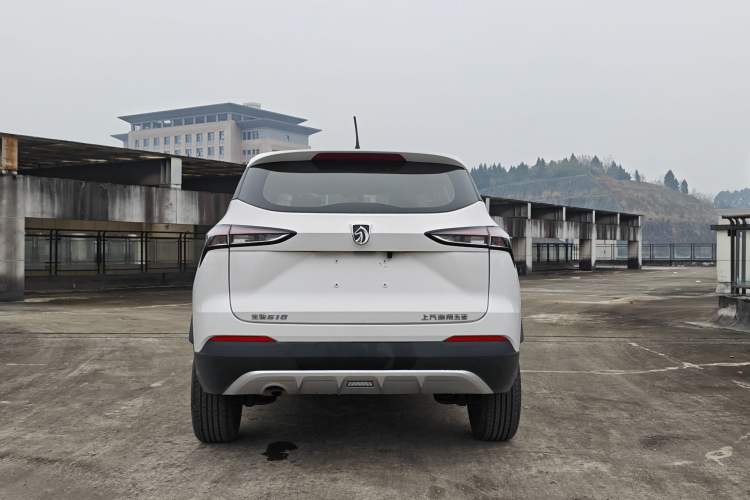 Used Baojun 510 2019 1.5L CVT Enjoyment Model China VI Emission Standard Exterior 5