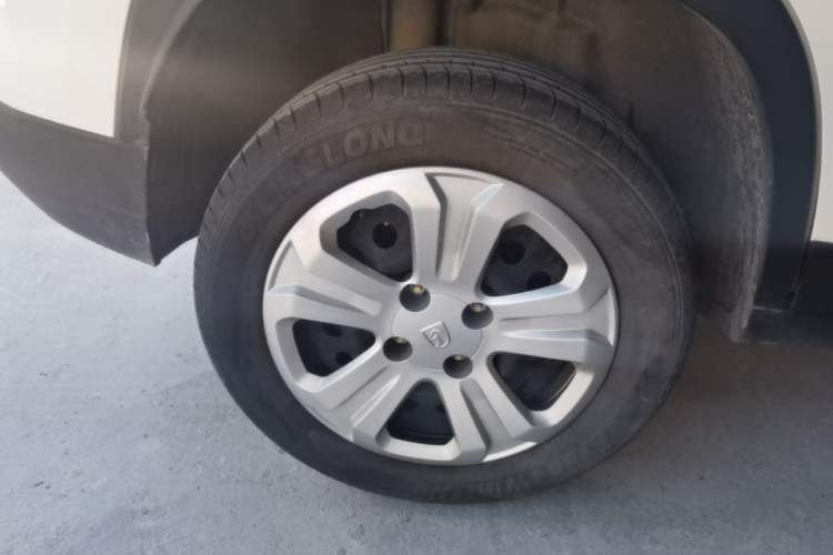 Used Baojun 510 2019 1.5L Manual Jingxiang Model 73kW China VI Emission Standard Exterior 5
