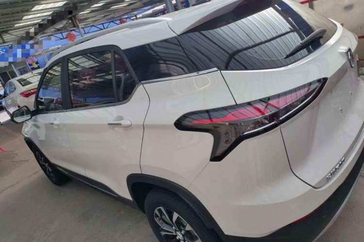 Used Baojun 510 2019 1.5L CVT Enjoyment Model China VI Emission Standard Exterior 5