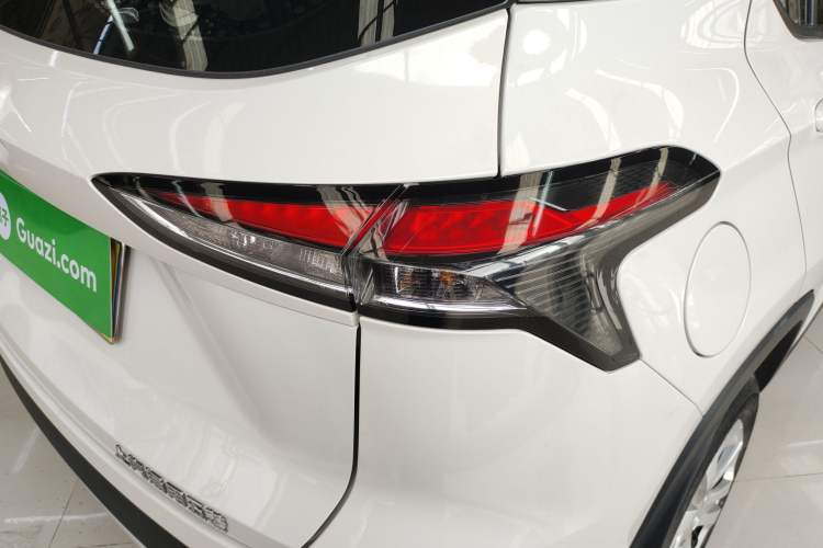 Used Baojun 510 2019 1.5L Manual Jingxiang Model 77kW China VI Emission Standard Exterior 6