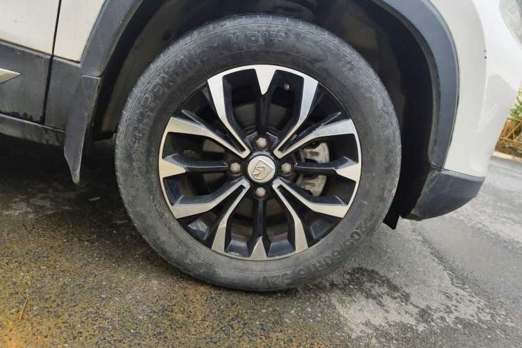 Used Baojun 510 2019 1.5L Manual Prestige Version China V Emission Standard Exterior 7