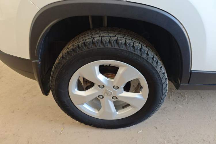 Used Baojun 510 2019 1.5L Manual Enjoyment Model China V Exterior 8