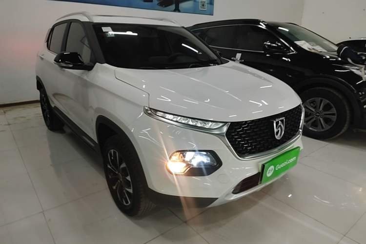 Used Baojun 510 2019 1.5L CVT Enjoyment Model China VI Emission Standard Front Right 45 Deg