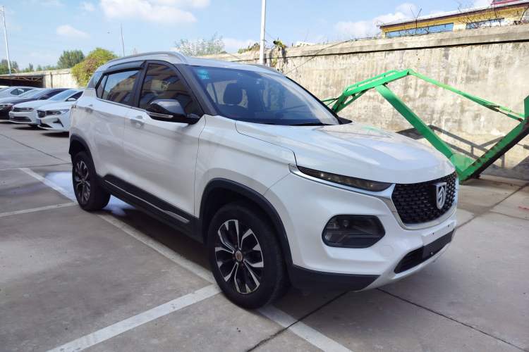Used Baojun 510 2019 1.5L Manual Enjoyment Model 77kW China VI Front Right 45 Deg