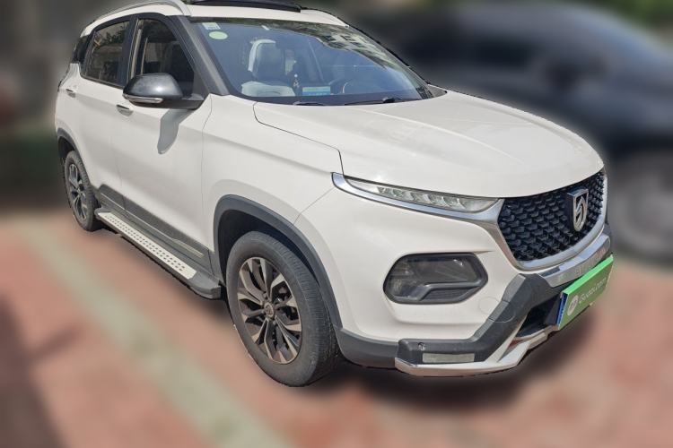 Used Baojun 510 2019 1.5L Manual Enjoyment Model 77kW China VI Front Right 45 Deg