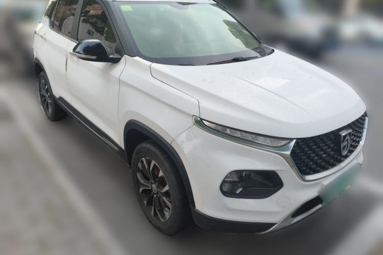 Used Baojun 510 2019 1.5L Manual Enjoyment Model 77kW China VI Front Right 45 Deg