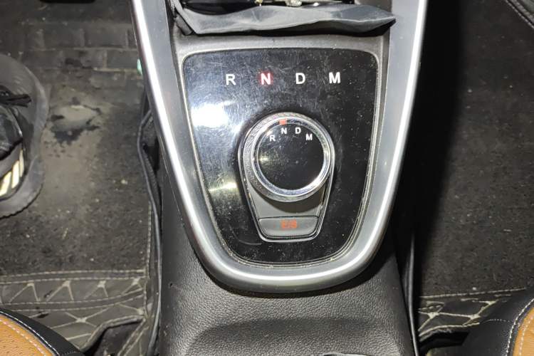 Used Baojun 510 2019 1.5L Automatic Prestige Edition China V Gear Lever
