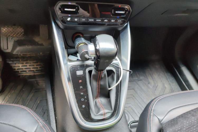 Used Baojun 510 2019 1.5L CVT Enjoyment Model China VI Emission Standard Gear Lever