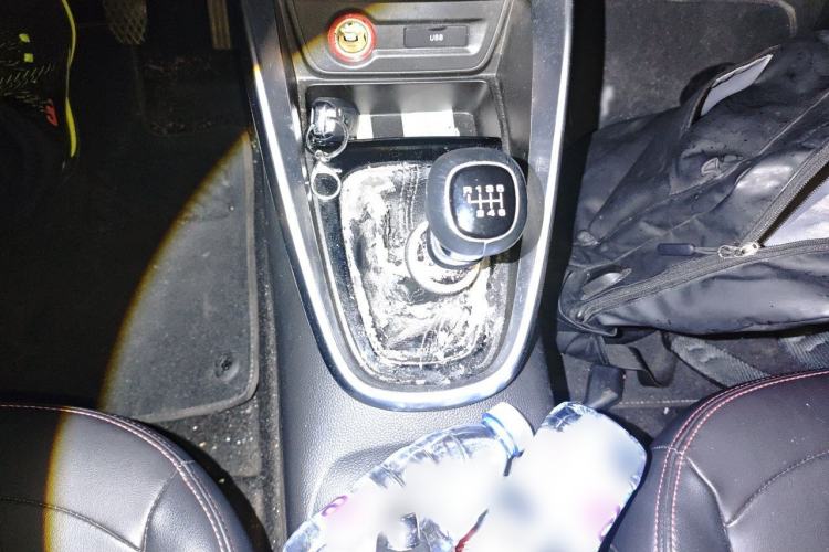 Used Baojun 510 2019 1.5L Manual Prestige Version China V Emission Standard Gear Lever