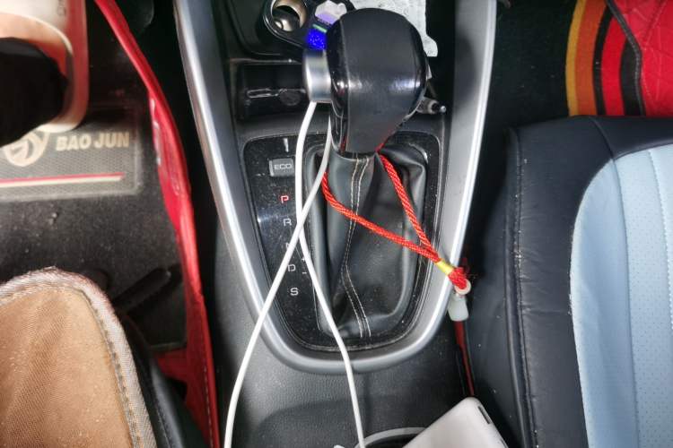 Used Baojun 510 2019 1.5L CVT Enjoyment Model China VI Emission Standard Gear Lever