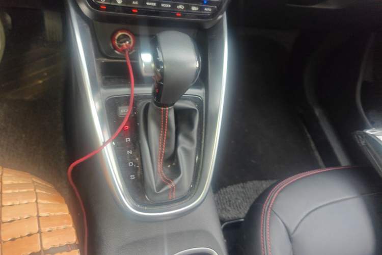 Used Baojun 510 2019 1.5L CVT Enjoyment Model China VI Emission Standard Gear Lever