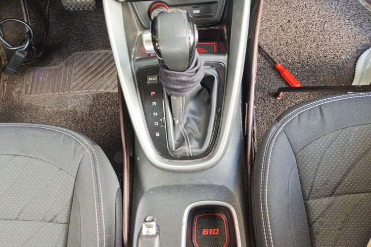 Used Baojun 510 2019 1.5L CVT Enjoyment Model China VI Emission Standard Gear Lever
