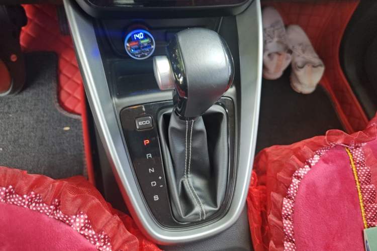 Used Baojun 510 2019 1.5L CVT Enjoyment Model China VI Emission Standard Gear Lever
