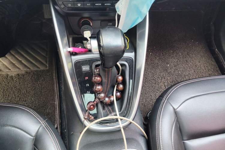 Used Baojun 510 2019 1.5L CVT Enjoyment Model China VI Emission Standard Gear Lever