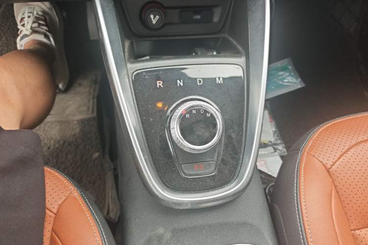 Used Baojun 510 2019 1.5L Automatic Premium Version National V Gear Lever