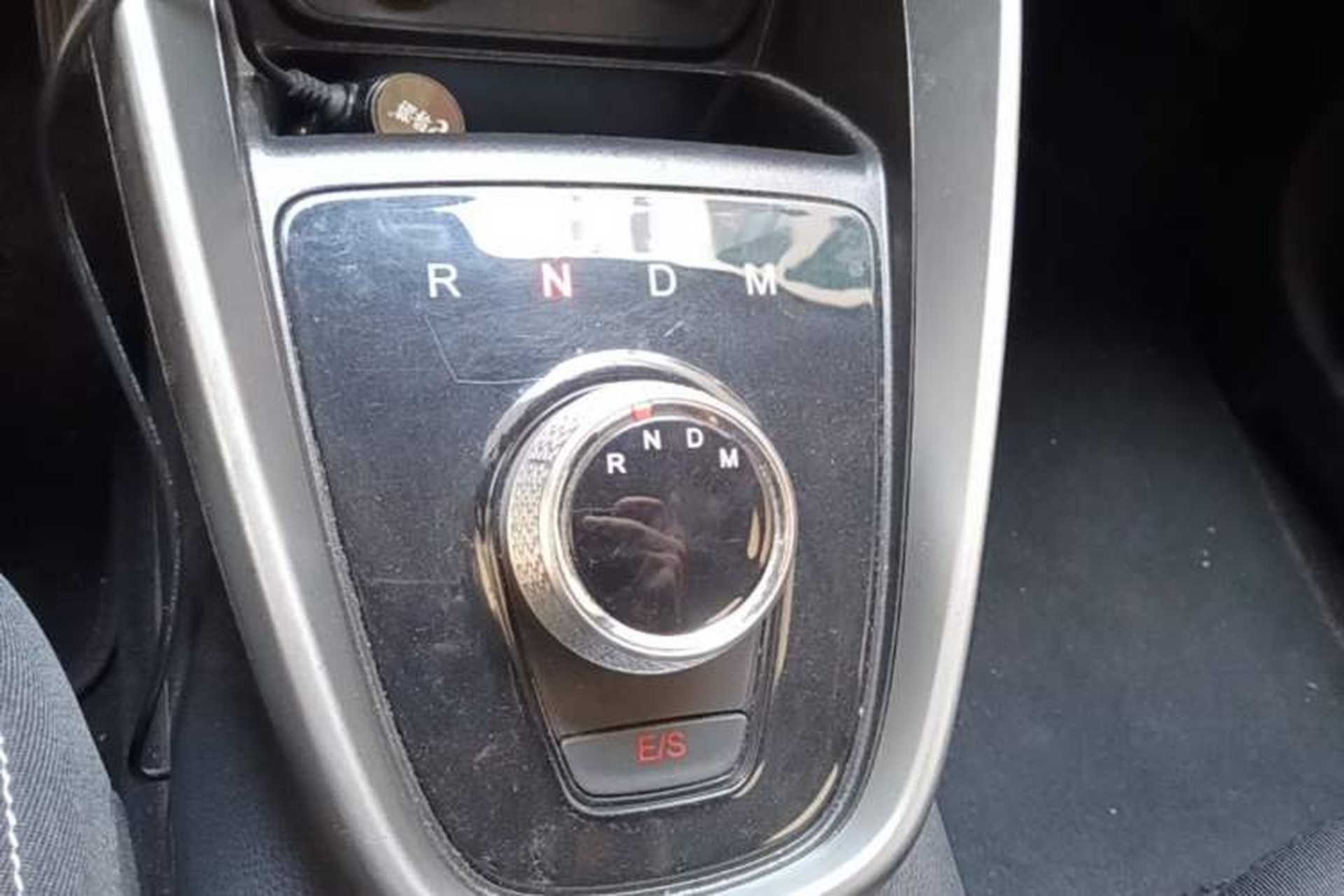Used Baojun 510 2019 1.5L Automatic Enjoyment Model China VI Gear Lever