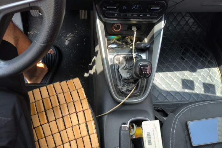Used Baojun 510 2019 1.5L Manual Enjoyment Model 77kW China VI Emission Standard Gear Lever