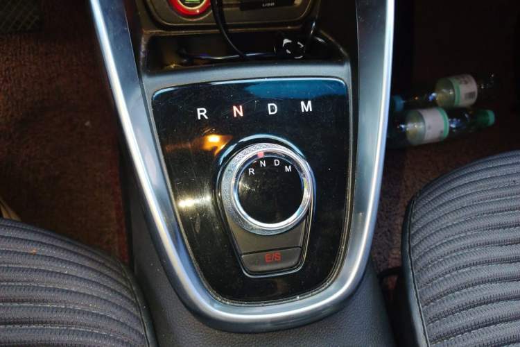 Used Baojun 510 2019 1.5L Automatic Premium Version National V Gear Lever