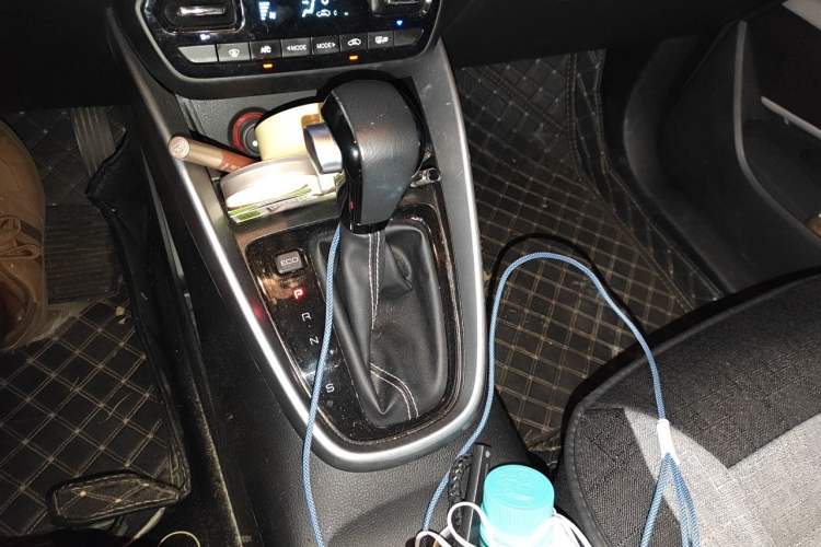 Used Baojun 510 2019 1.5L CVT Enjoyment Model China VI Emission Standard Gear Lever