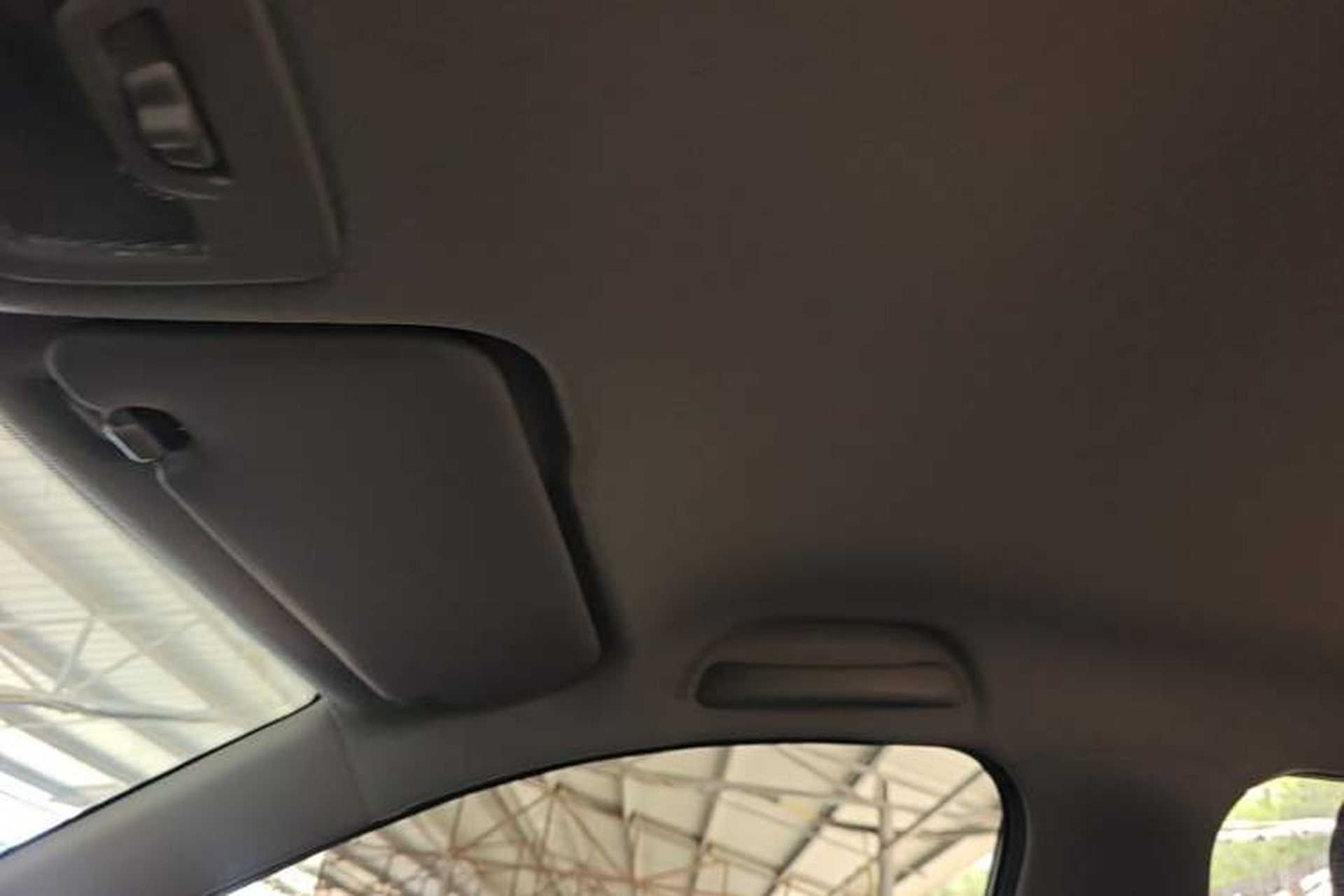 Used Baojun 510 2019 1.5L Manual Jingxiang Model 77kW China VI Emission Standard Headliner