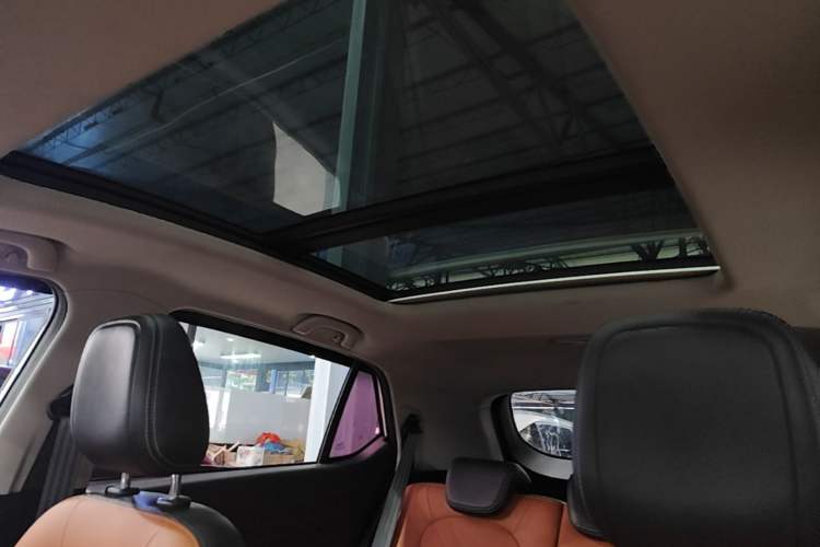 Used Baojun 510 2019 1.5L Automatic Premium Version National V Headliner
