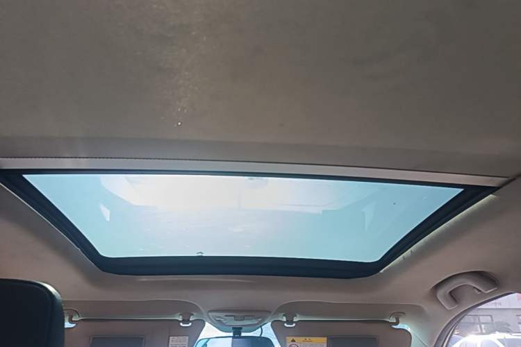 Used Baojun 510 2019 1.5L Automatic Premium Version China VI Headliner