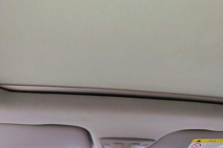 Used Baojun 510 2019 1.5L Manual Prestige Version China V Emission Standard Headliner
