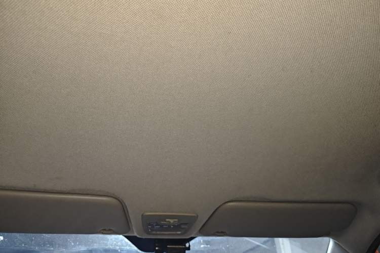 Used Baojun 510 2019 1.5L Manual Jingxiang Model 73kW China VI Emission Standard Headliner