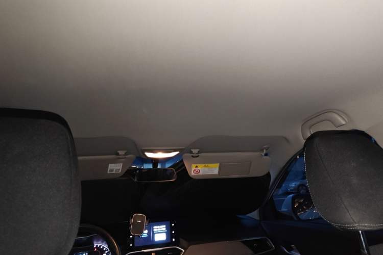 Used Baojun 510 2019 1.5L CVT Enjoyment Model China VI Emission Standard Headliner