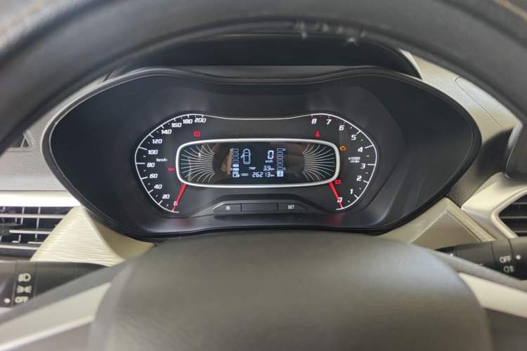 Used Baojun 510 2019 1.5L Manual Jingxiang Model 77kW China VI Emission Standard Instrument Cluster