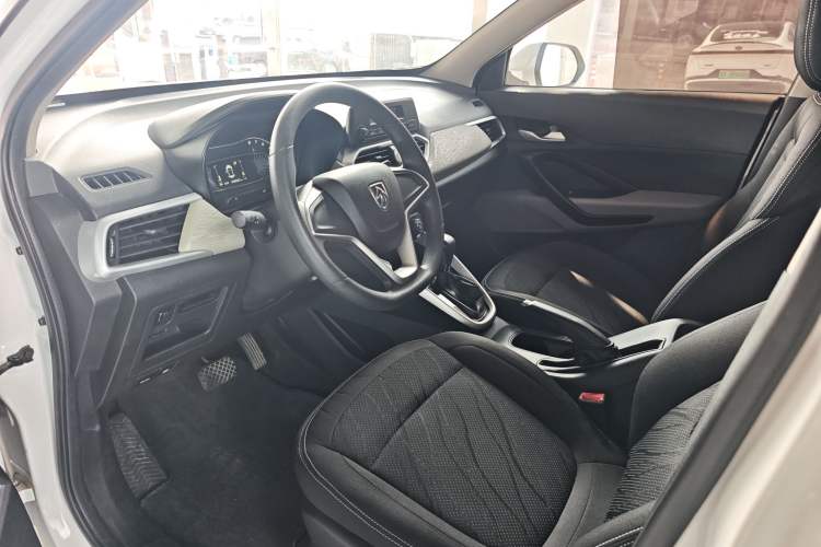 Used Baojun 510 2019 1.5L CVT Enjoyment Model China VI Emission Standard Interior 1