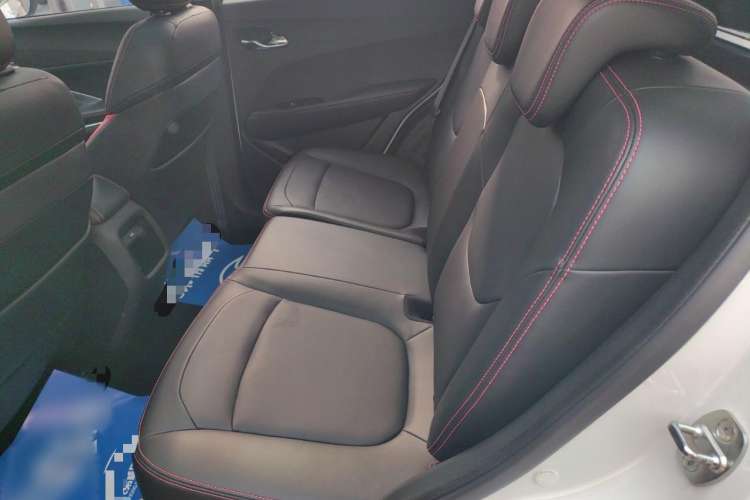 Used Baojun 510 2019 1.5L CVT Enjoyment Model China VI Emission Standard Interior 1
