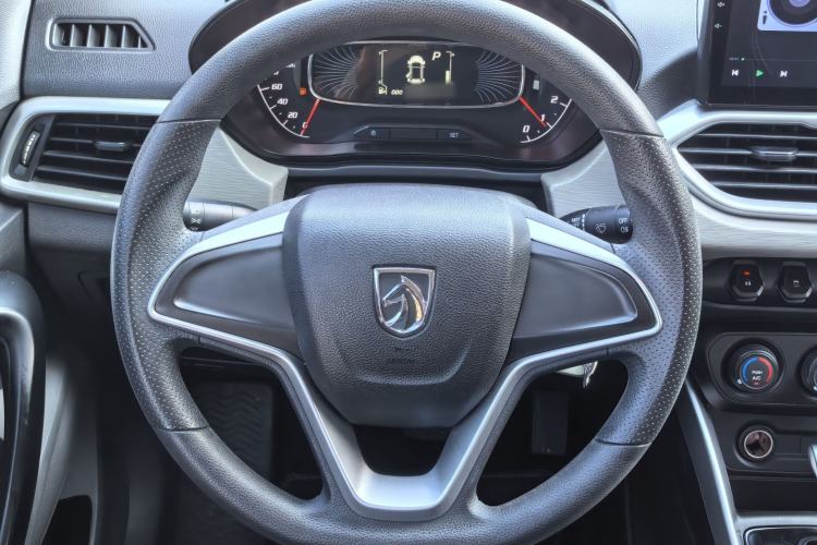 Used Baojun 510 2019 1.5L CVT Enjoyment Model China VI Emission Standard Interior 2
