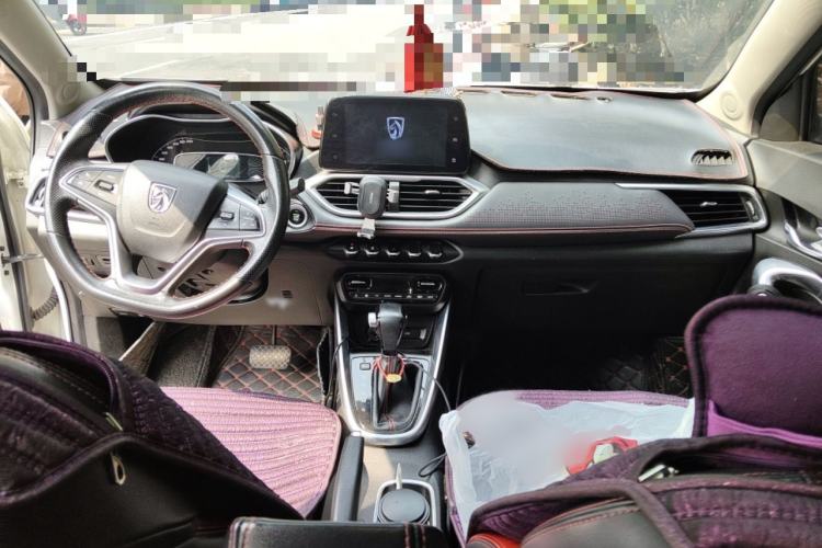 Used Baojun 510 2019 1.5L CVT Enjoyment Model China VI Emission Standard Interior 2