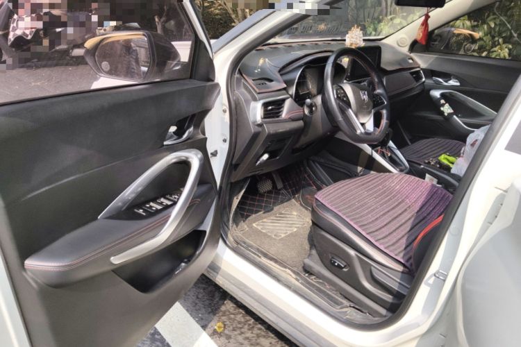 Used Baojun 510 2019 1.5L CVT Enjoyment Model China VI Emission Standard Interior 3